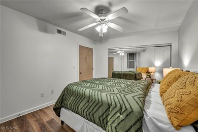 Experience modern and convenient city living in this stylish - photo 21
