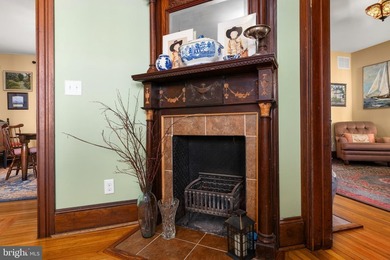 Rare piece of history, Dr. John Hopkins House, Old world - photo 21