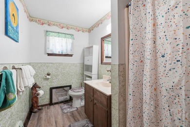 Charming 1982 home nestled on just over 2 acres in Higden, AR -- - photo 22