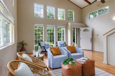 THIS IS THE ONE -- Move-in ready home, mature landscaping, fully - photo 3