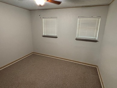 Private East Texas retreat nestled among the trees on 1.24 - photo 26