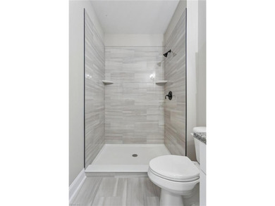 KINGSMILL WATERFRONT - Stunning new construction on a large - photo 28
