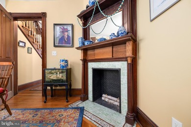 Rare piece of history, Dr. John Hopkins House, Old world - photo 28