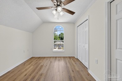 UPDATED 3 bedroom/2 bath home with nearly 1,350 square feet, and - photo 29