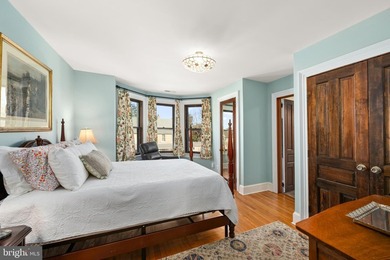Rare piece of history, Dr. John Hopkins House, Old world - photo 30