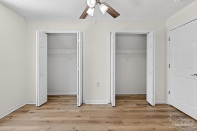 UPDATED 3 bedroom/2 bath home with nearly 1,350 square feet, and - photo 32