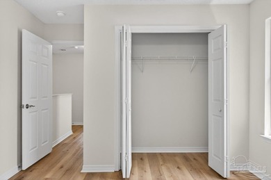 UPDATED 3 bedroom/2 bath home with nearly 1,350 square feet, and - photo 38