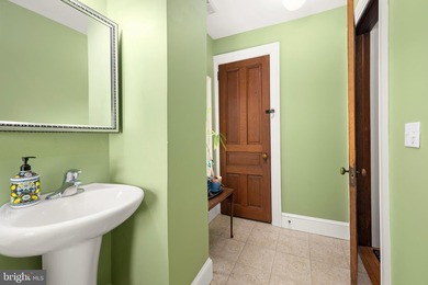 Rare piece of history, Dr. John Hopkins House, Old world - photo 41