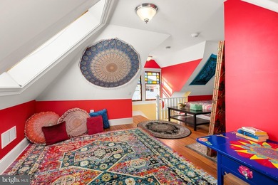 Rare piece of history, Dr. John Hopkins House, Old world - photo 47