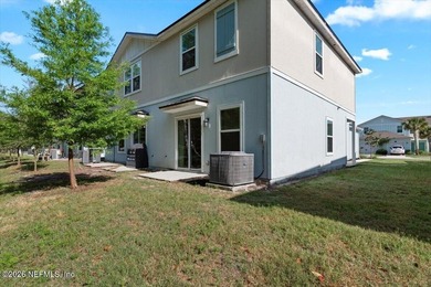 Desirable END-UNIT townhome and featuring 3 BEDROOMS, 2.5 BATHS - photo 50
