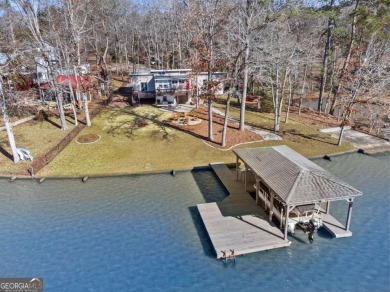 Lake Home For Sale in Eatonton, Georgia