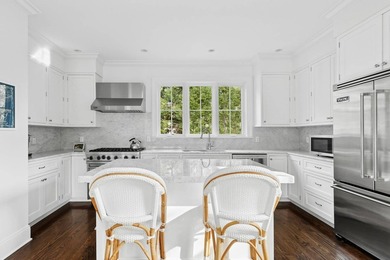 Experience the epitome of Hamptons living with this classic home - photo 5