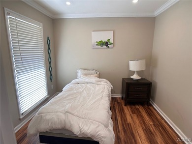 Price improved! Brand new architectural roof with warranty! - photo 13