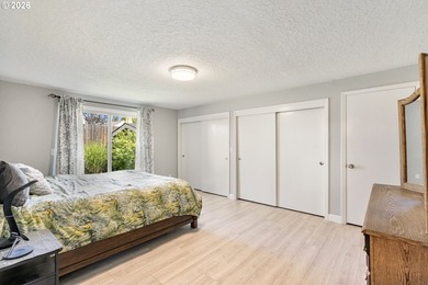 Just a block from Fairview lake, this beautifully maintained - photo 14