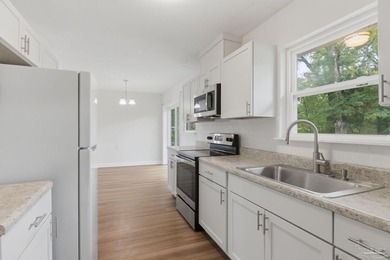 Move-in ready, beautifully renovated, and affordably priced - photo 15