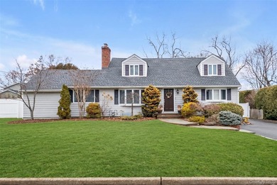 Nestled on a quiet, tree-lined street in a highly desirable - photo 21