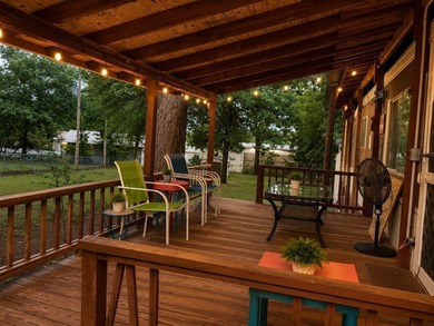 Just minutes from the shores of Lake Eufaula, this charming lake - photo 2