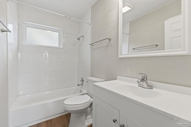 Move-in ready, beautifully renovated, and affordably priced - photo 23