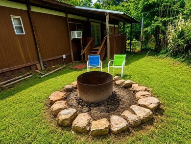 Just minutes from the shores of Lake Eufaula, this charming lake - photo 8