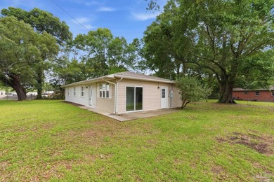 Move-in ready, beautifully renovated, and affordably priced - photo 33