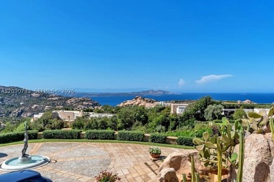 VILLA - Costa Smeralda - Sardinia, Italy Perched above the - photo 5