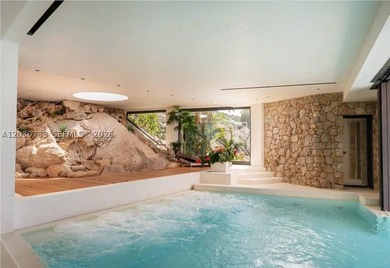 VILLA - Costa Smeralda - Sardinia, Italy Perched above the - photo 6