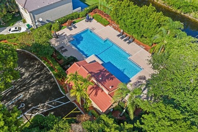 **SELLER IS MOTIVATED ** ROOF 2021, AC 2022 & ACCORDION SHUTTERS - photo 7