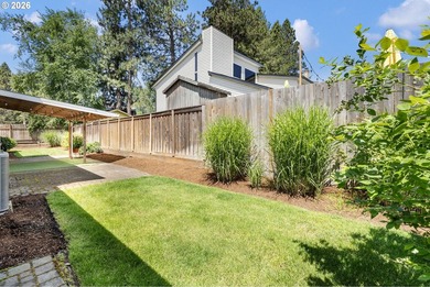 Just a block from Fairview lake, this beautifully maintained - photo 38