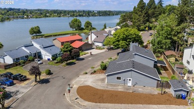 Just a block from Fairview lake, this beautifully maintained - photo 44