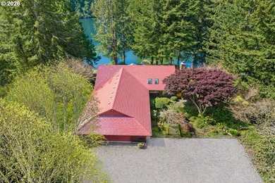 A rare opportunity to own a private lakeside retreat with proven - photo 2