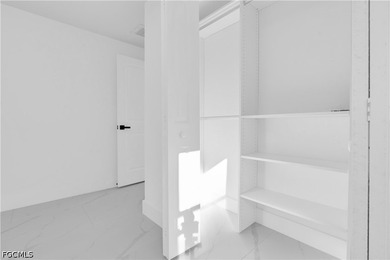 Fully Renovated 4BR Home on Rare DOUBLE LOT. Move-in ready and - photo 10