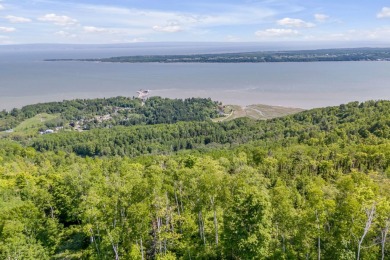 Lake Lot For Sale in Les ÉBoulements,