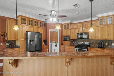 Welcome to this impressive single-family residence built in 2007 - photo 12