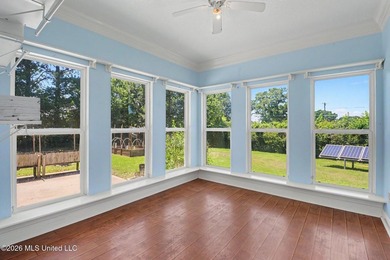 Welcome to this impressive single-family residence built in 2007 - photo 16