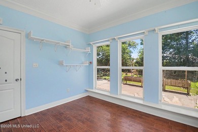 Welcome to this impressive single-family residence built in 2007 - photo 17