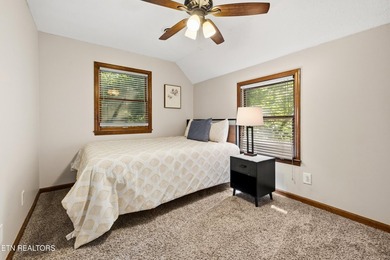 UT parents...your search is over! Nestled on a private wooded - photo 20