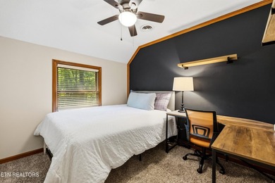 UT parents...your search is over! Nestled on a private wooded - photo 24