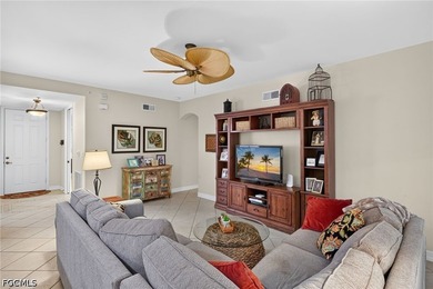 Discover the perfect blend of comfort, privacy, and resort-style - photo 7