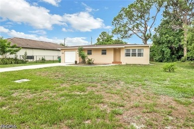 INVESTOR ALERT! Rare opportunity to own a 0.30-acre double lot - photo 5