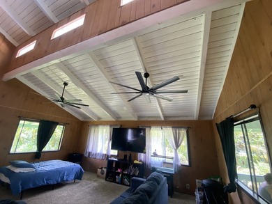 So much potential and priced to move quick! 2 homes on one acre - photo 7