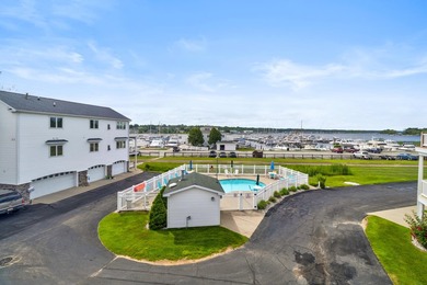 This condominium is the ideal water town retreat for an easy - photo 4