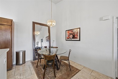 Open and airy second-floor condominium with soaring vaulted - photo 14