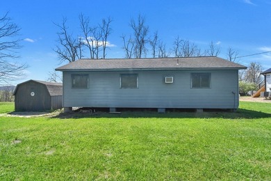 Here is your rare opportunity to own a lake cottage! This - photo 22