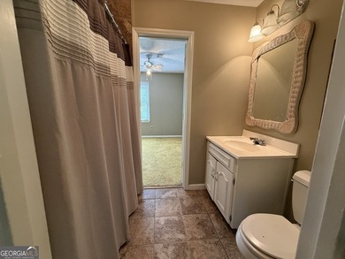 Welcome to 227 W Lakeview Dr! Nestled in the desirable Piney - photo 27