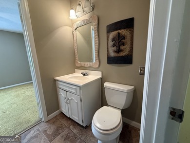 Welcome to 227 W Lakeview Dr! Nestled in the desirable Piney - photo 28