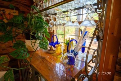 Welcome to your dream home-a stunning log cabin blending classic - photo 40