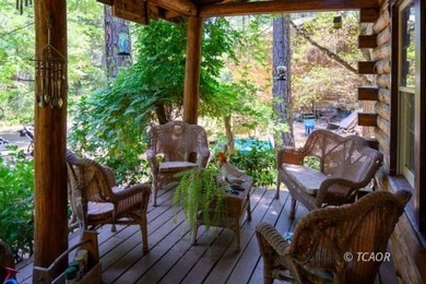 Welcome to your dream home-a stunning log cabin blending classic - photo 45