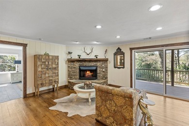 Located on a 1.27 acre view lot only minutes to downtown - photo 57