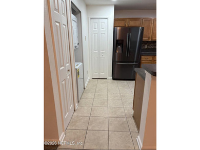 Affordable condo perfect for downsizing or First time Owners - photo 7