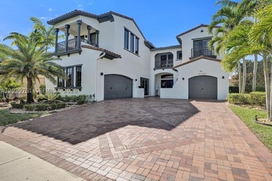 Live where every morning starts with views of the golf course - photo 4